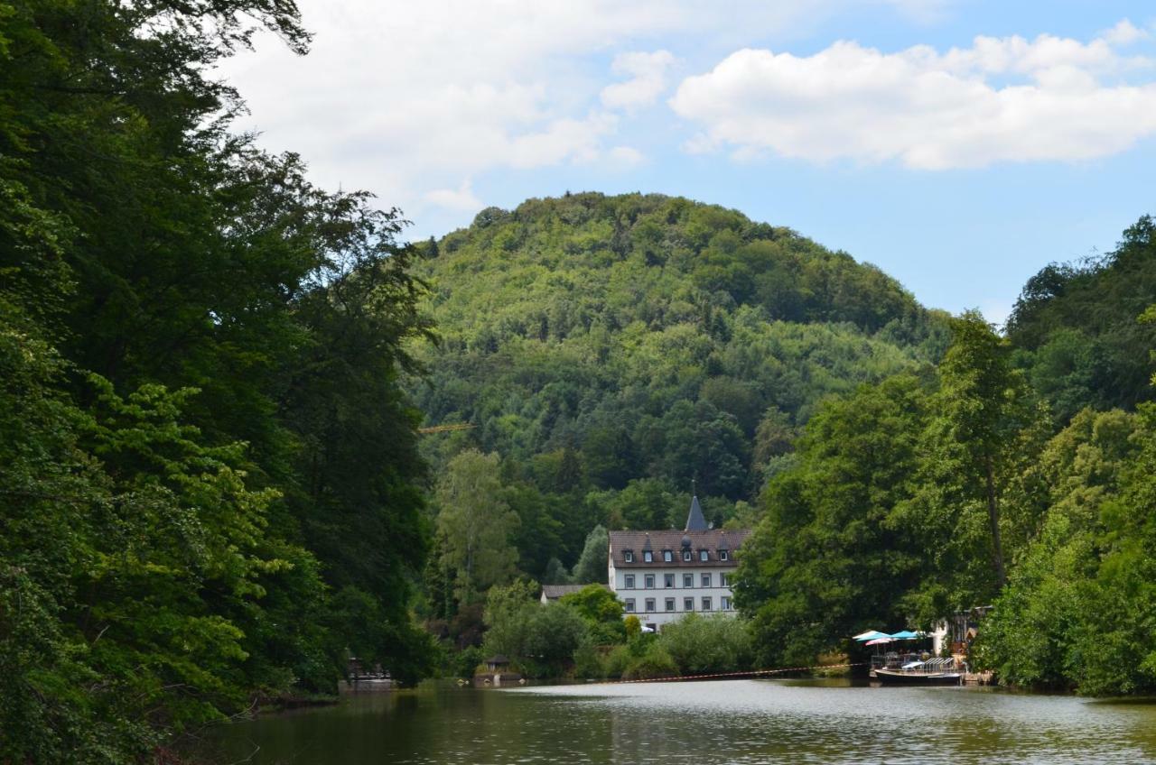 Ferienwohnung Berger Kurparkresidenz Bad Bergzabern Exteriör bild